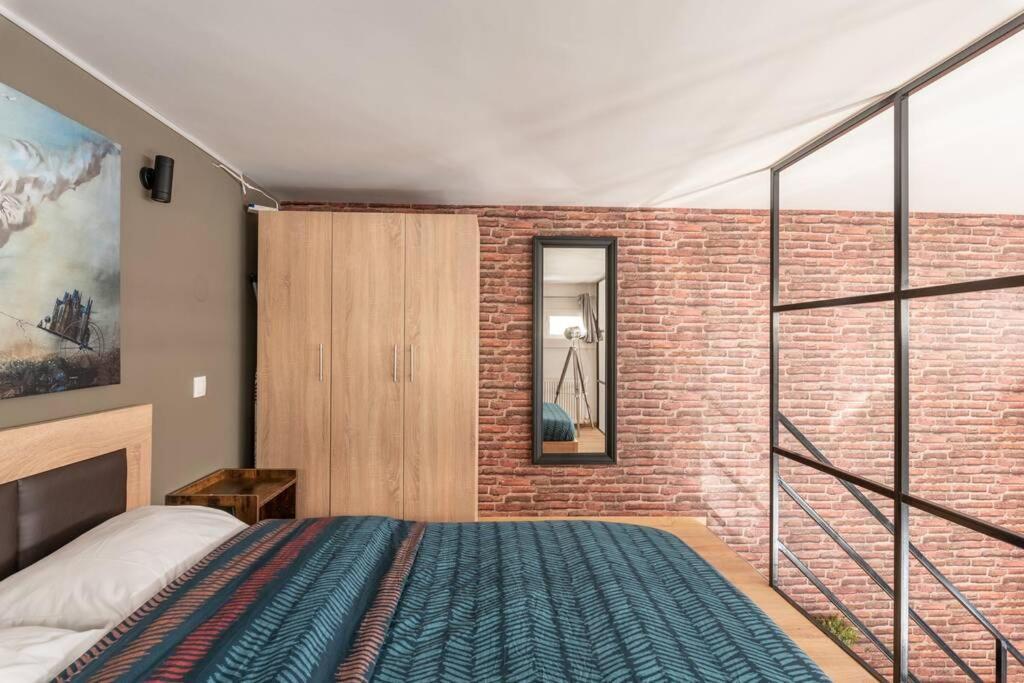 Ferienwohnung Industrial Loft Near Seaside W 200Mbps Thessaloniki Exterior foto